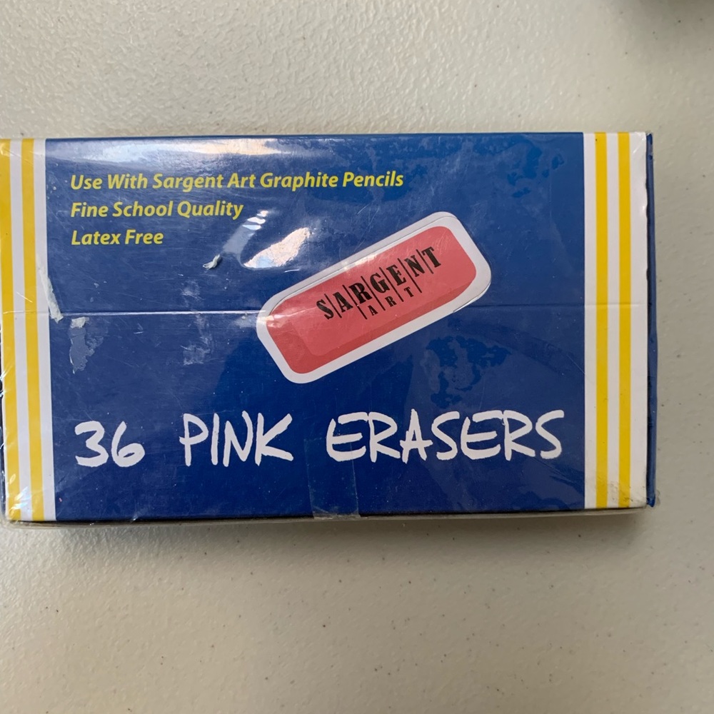 ✏️ Sargent Art 36 Pink Erasers NIB